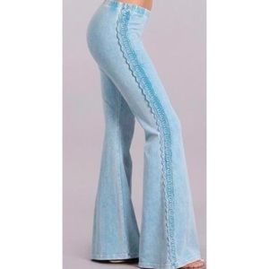 ❤️•Chatoyant• mineral wash sky blue bell bottoms